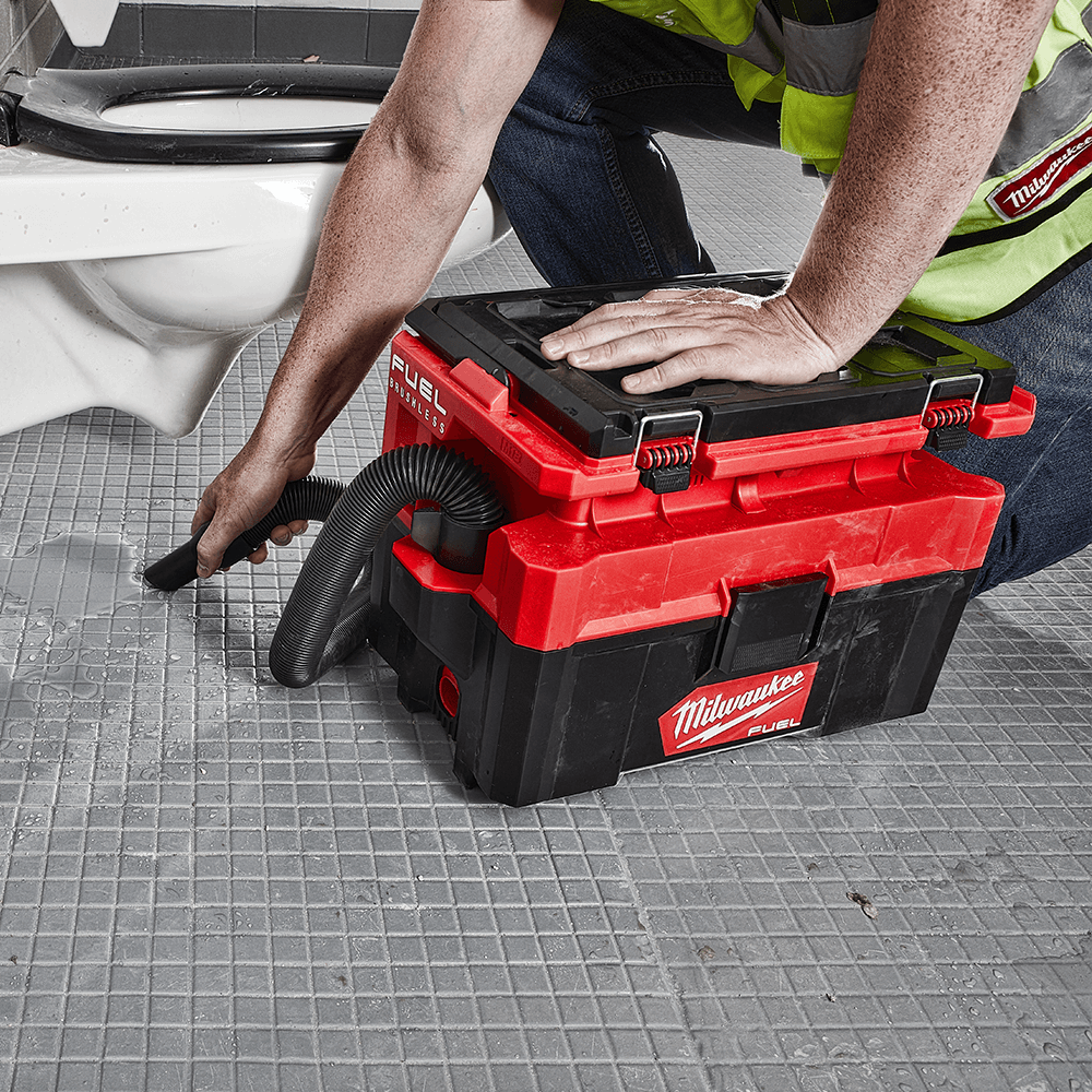 Milwaukee M18 FUEL™ PACKOUT™ Wet/Dry 