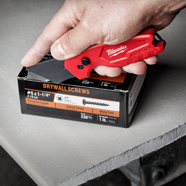 FASTBACK&trade; Compact Folding Utility Knife, , hi-res