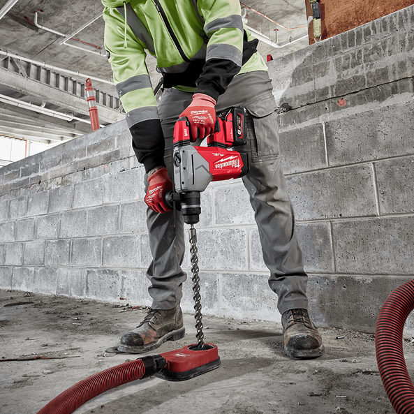 Milwaukee M18 FUEL™ 28mm SDS Plus Rotary Hammer w/ ONEKEY™ Kit M18FHP