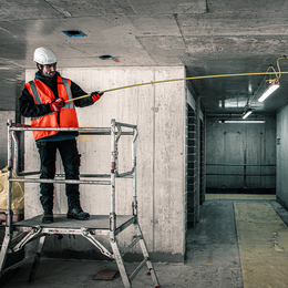 Horizontal 8M Wide Blade Tape Measure