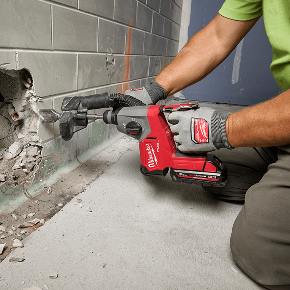 M18 FUEL™ 16mm SDS Plus Rotary Hammer (Tool Only), , hi-res