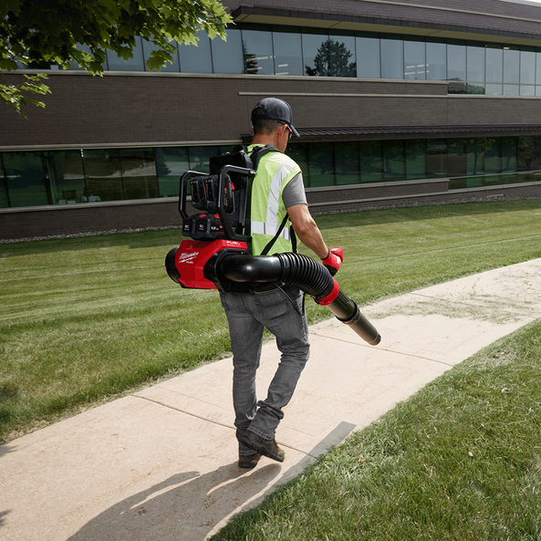 M18 FUEL&trade; Dual Battery Backpack Blower (Tool Only), , hi-res