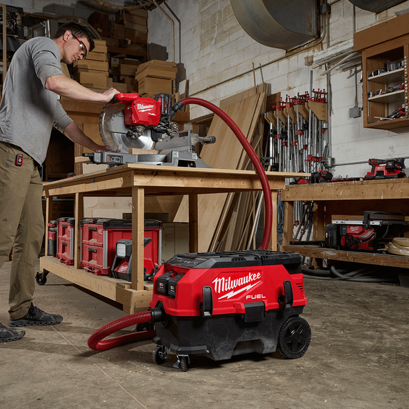 M18 FUEL™ PACKOUT™ Dual Battery AC/DC 34L M-Class Dust Extractor w/ VACLINK™ and ONE-KEY™ (Tool Only), , hi-res