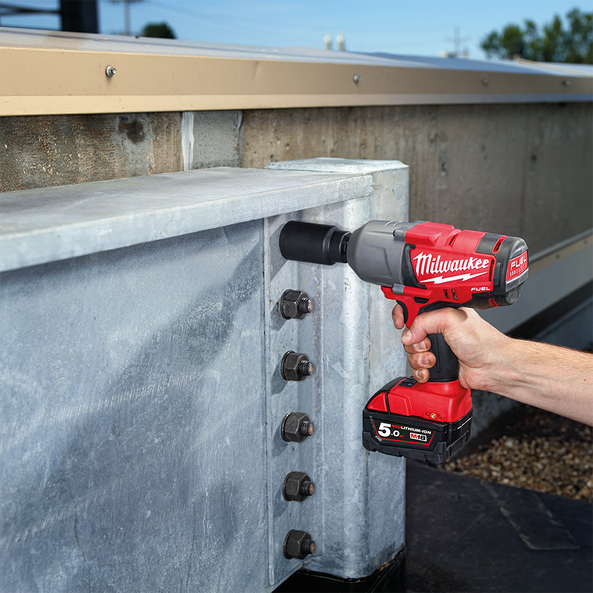 M18 FUEL™ ½" High Torque Impact Wrench with Pin Detent Kit