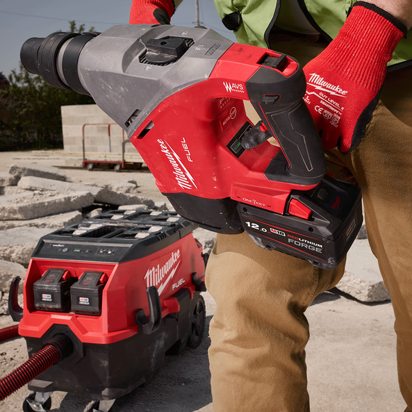 M18 FUEL™ 40mm SDS Max Rotary Hammer w/ VACLINK™ and ONE-KEY™ (Tool Only), , hi-res