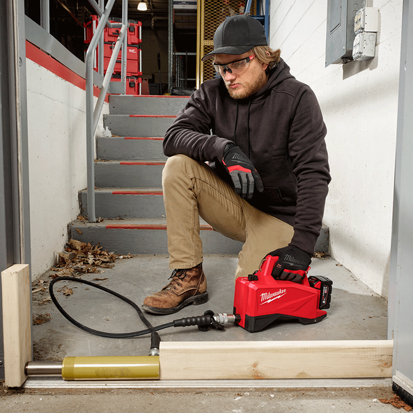 M18™ Mini Hydraulic Pump (Tool Only), , hi-res