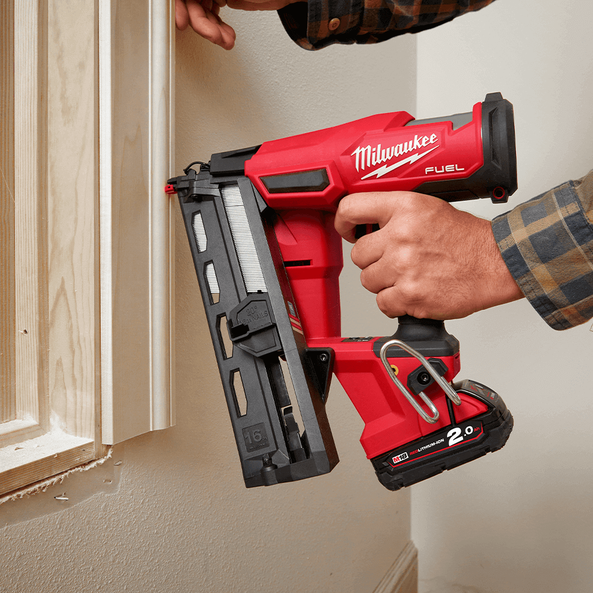 Milwaukee M18 FUEL™ 16 Gauge Angled Finishing Nailer (Tool Only