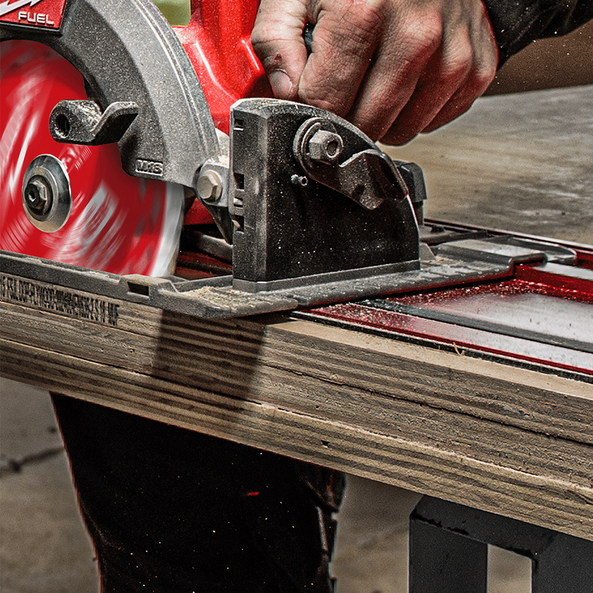 M18 FUEL&trade; 184mm Circular Saw w/ VACLINK&trade; and ONE-KEY&trade; (Tool Only, , hi-res