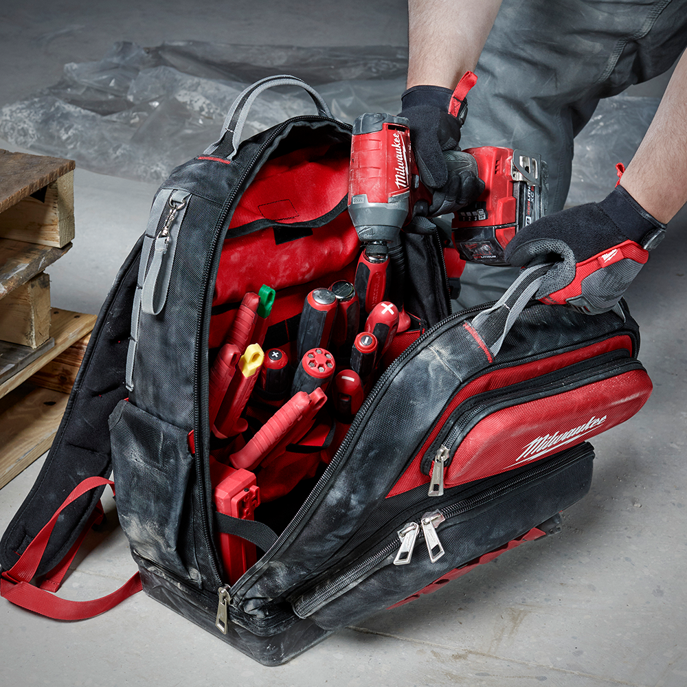 CLC Custom LeatherCraft 1132 75-Pocket Tool Backpack – 1 Top Tools