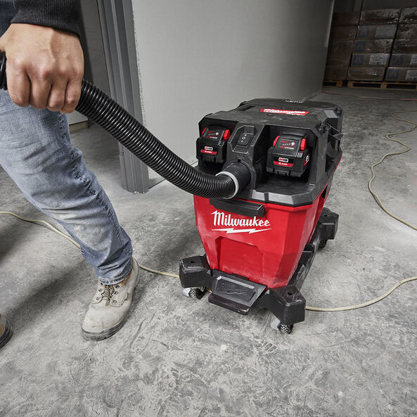 M18 FUEL&trade; 34L Wet/Dry Vacuum (Tool Only), , hi-res