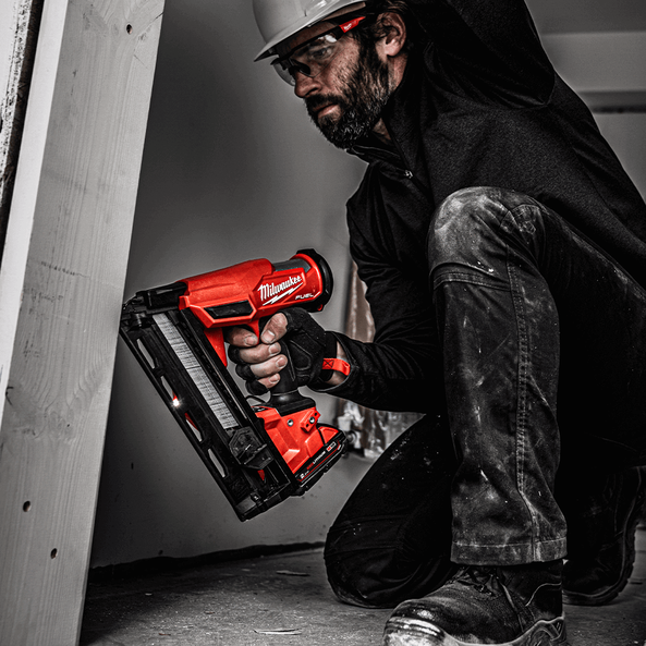 M18 FUEL™ 16 Gauge Angled Finishing Nailer (Tool Only), , hi-res