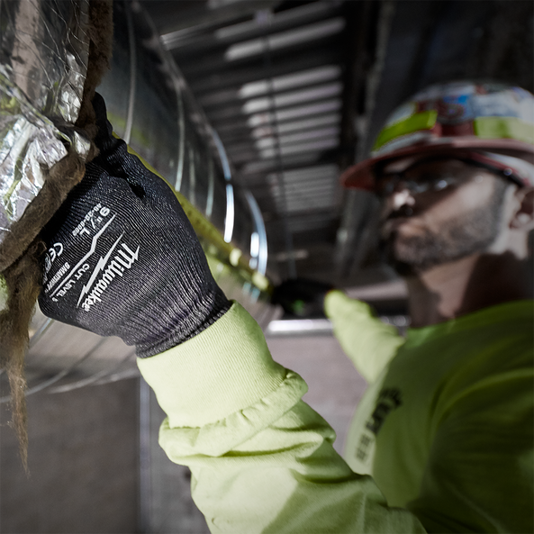 Milwaukee Cut 5(E) Nitrile Dipped Gloves Cut_Level_5_Gloves Milwaukee