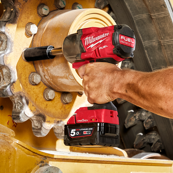 M18 FUEL™ ONE-KEY™ 1/2" Extended Anvil High Torque Impact Wrench with Friction Ring, , hi-res