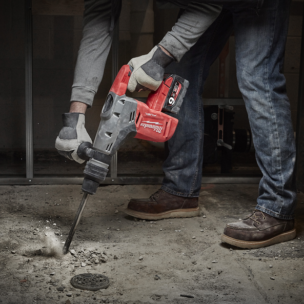 M18 FUEL™ 40mm SDS Max Rotary Hammer (Tool Only)