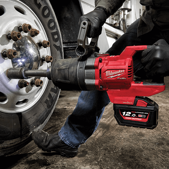 M18 FUEL™ 1" D-Handle Extended Anvil High Torque Impact Wrench with ONE-KEY™ (Tool Only), , hi-res